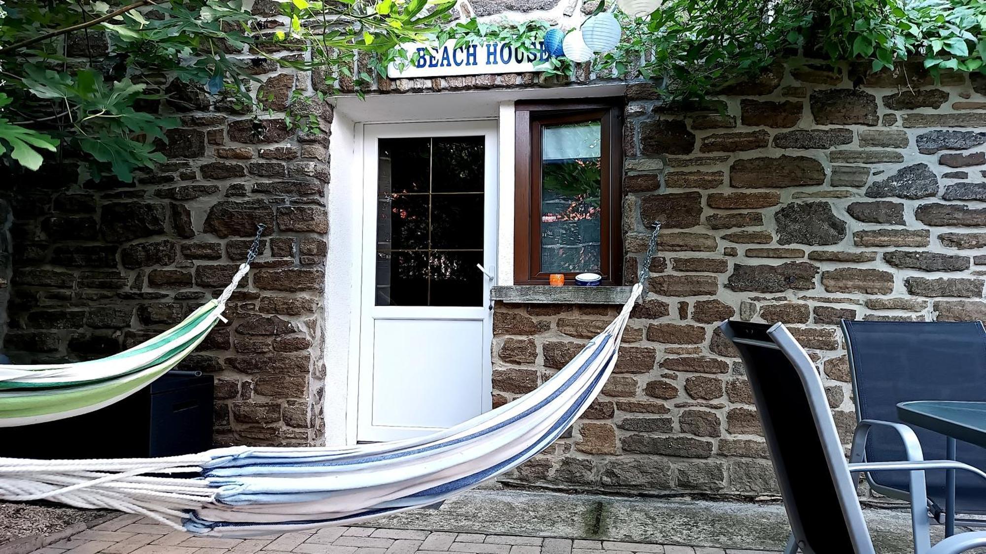 T.H.Ny Village Inn Cottage ตีฮานี ภายนอก รูปภาพ