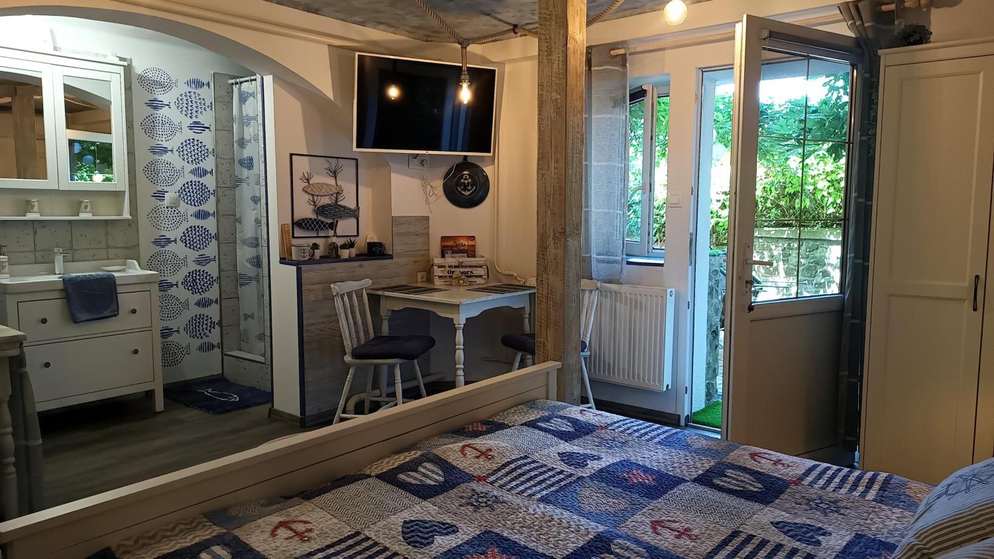 T.H.Ny Village Inn Cottage ตีฮานี ภายนอก รูปภาพ